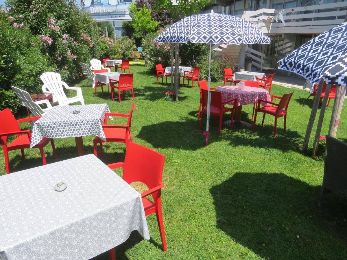 Hotel Kyriad Cap Sud Avignon Exterior photo
